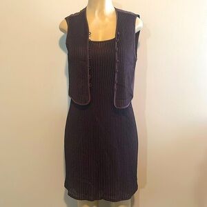 Vintage Emanuel 2 piece dress with button up top. Size 4
